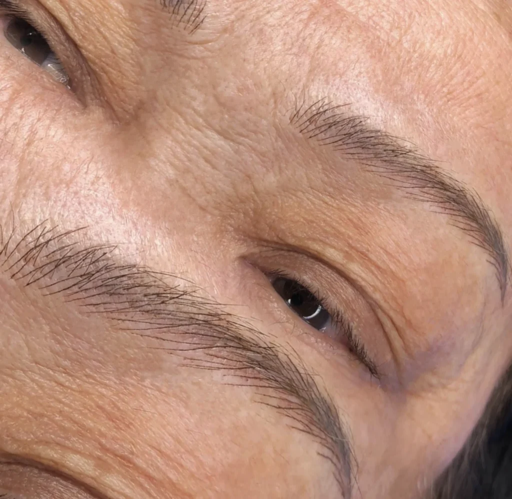 eyebrow microblading