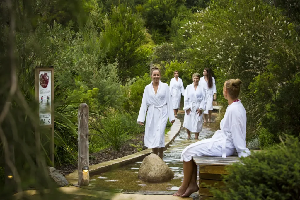 the peninsula hot springs